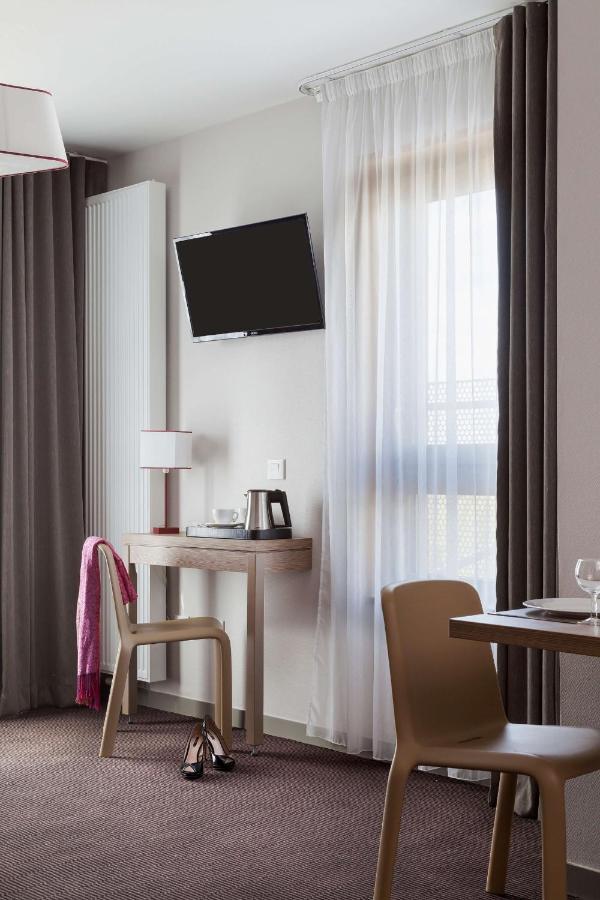 Neho Suites Porte De Geneve - Gare 安纳马斯 外观 照片