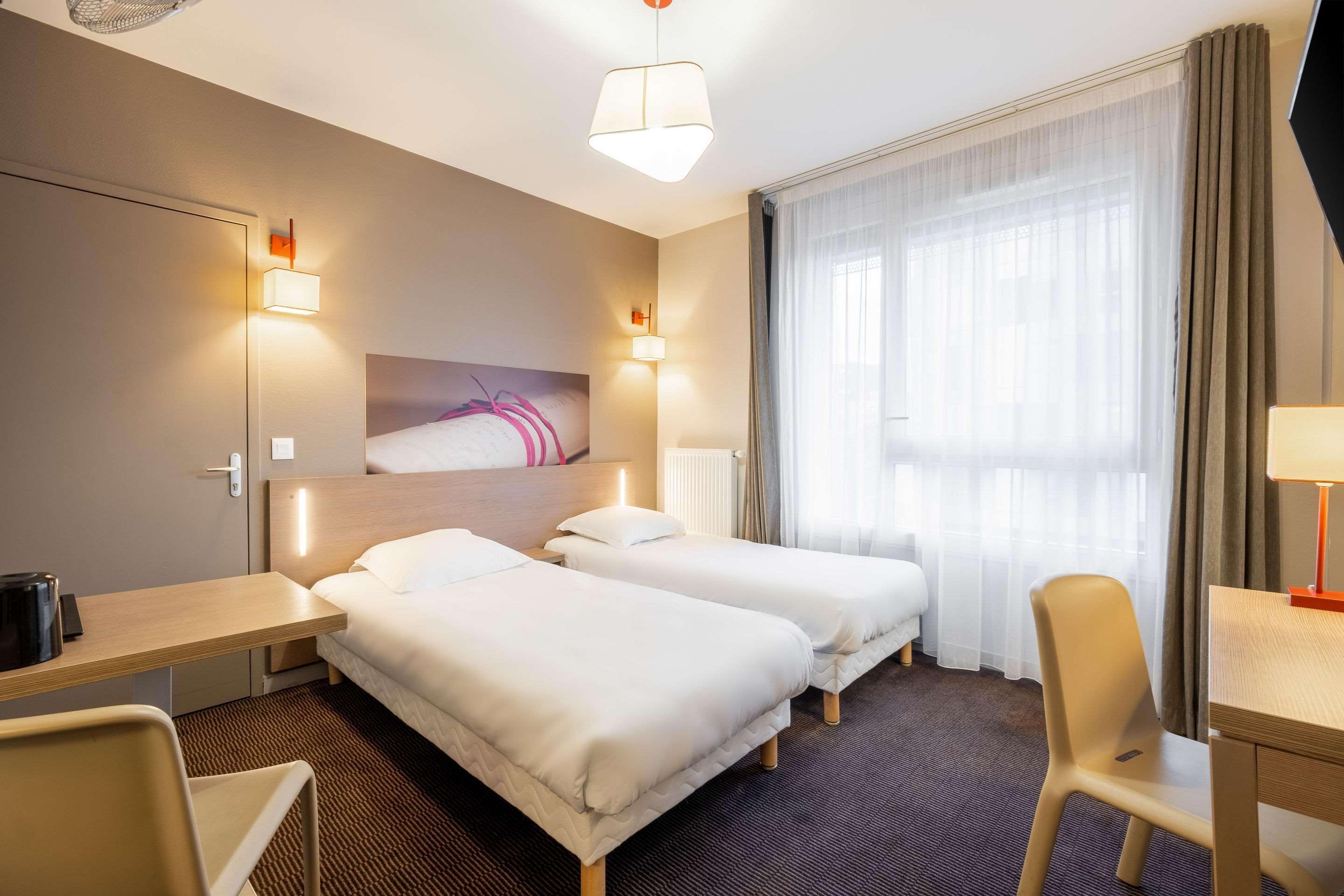 Neho Suites Porte De Geneve - Gare 安纳马斯 外观 照片