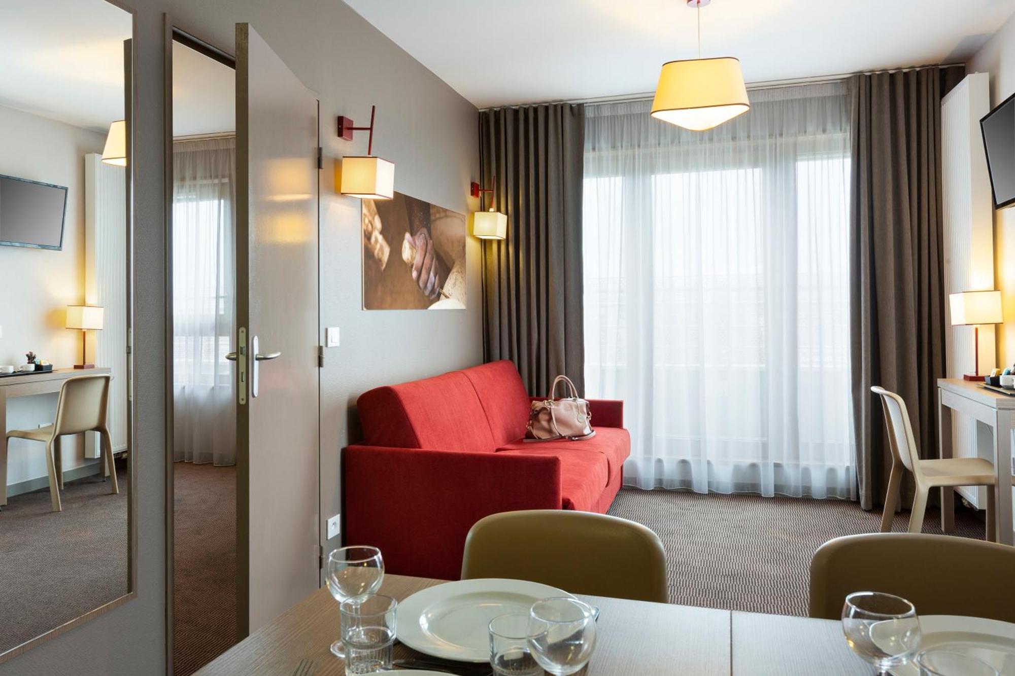 Neho Suites Porte De Geneve - Gare 安纳马斯 外观 照片